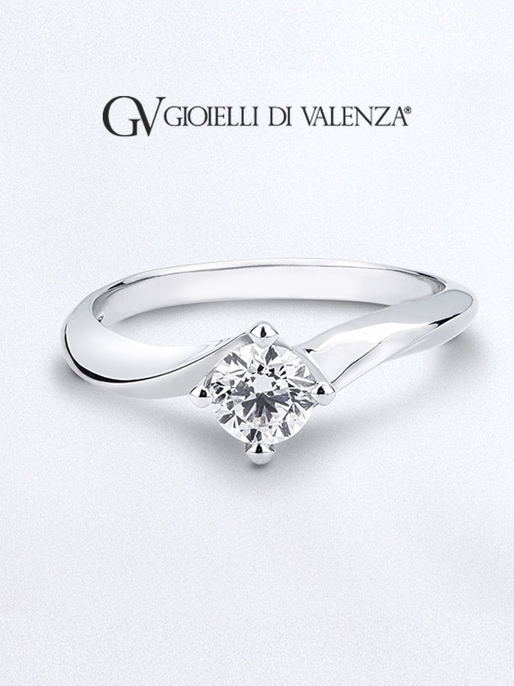 Anello solitario Gioielli di Valenza con logo del brand, case history assistente AI Gemma